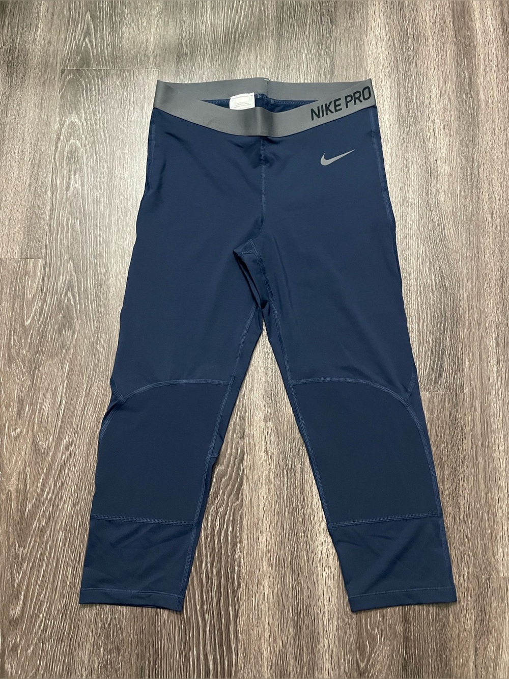 Nike Pro Women's Navy Blue Athletic Compression Crop Tights with Gray Waistband